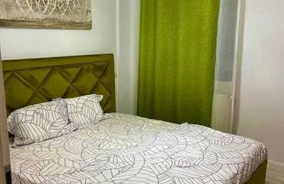 Аренда комфортной 2-комнатной квартиры с двориком, 41 м², Мамаия Норд, Констанца, Румыния